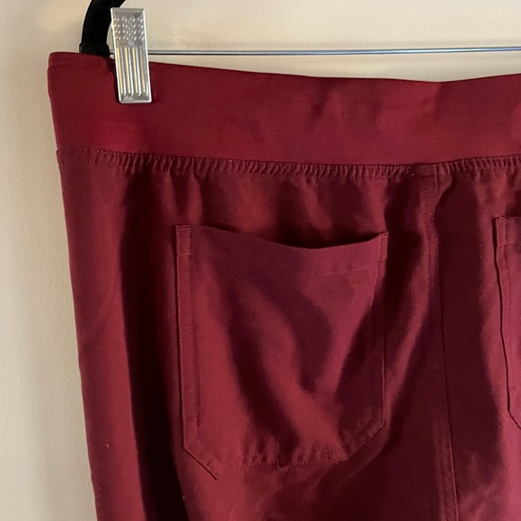 Figs Classic Scrub Bottoms in Burgundy sz Large Tall - Picture 5 of 10
